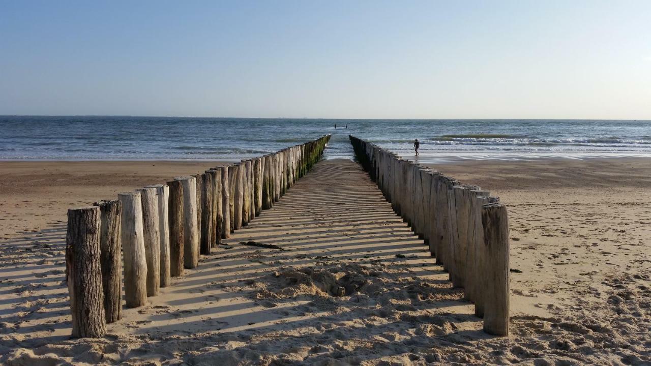 Zon Zee Strand Bed By The Sea Apartment Весткапеле Екстериор снимка